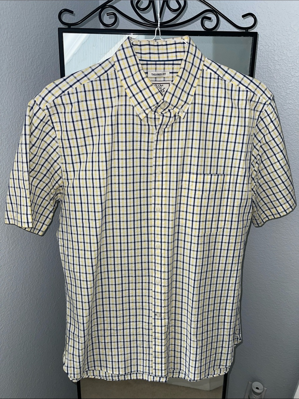 Jos.A.Bank 1905 Seersucker Yellow and Blue Check Short-Sleeve Button-Down Shirt